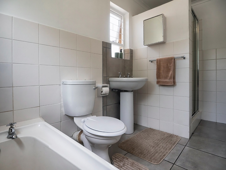 2 Bedroom Property for Sale in Old Place Western Cape